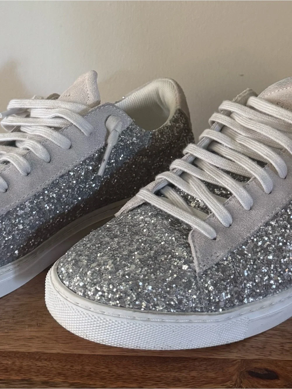 Women's Silver Glitter Low-Top Sneakers